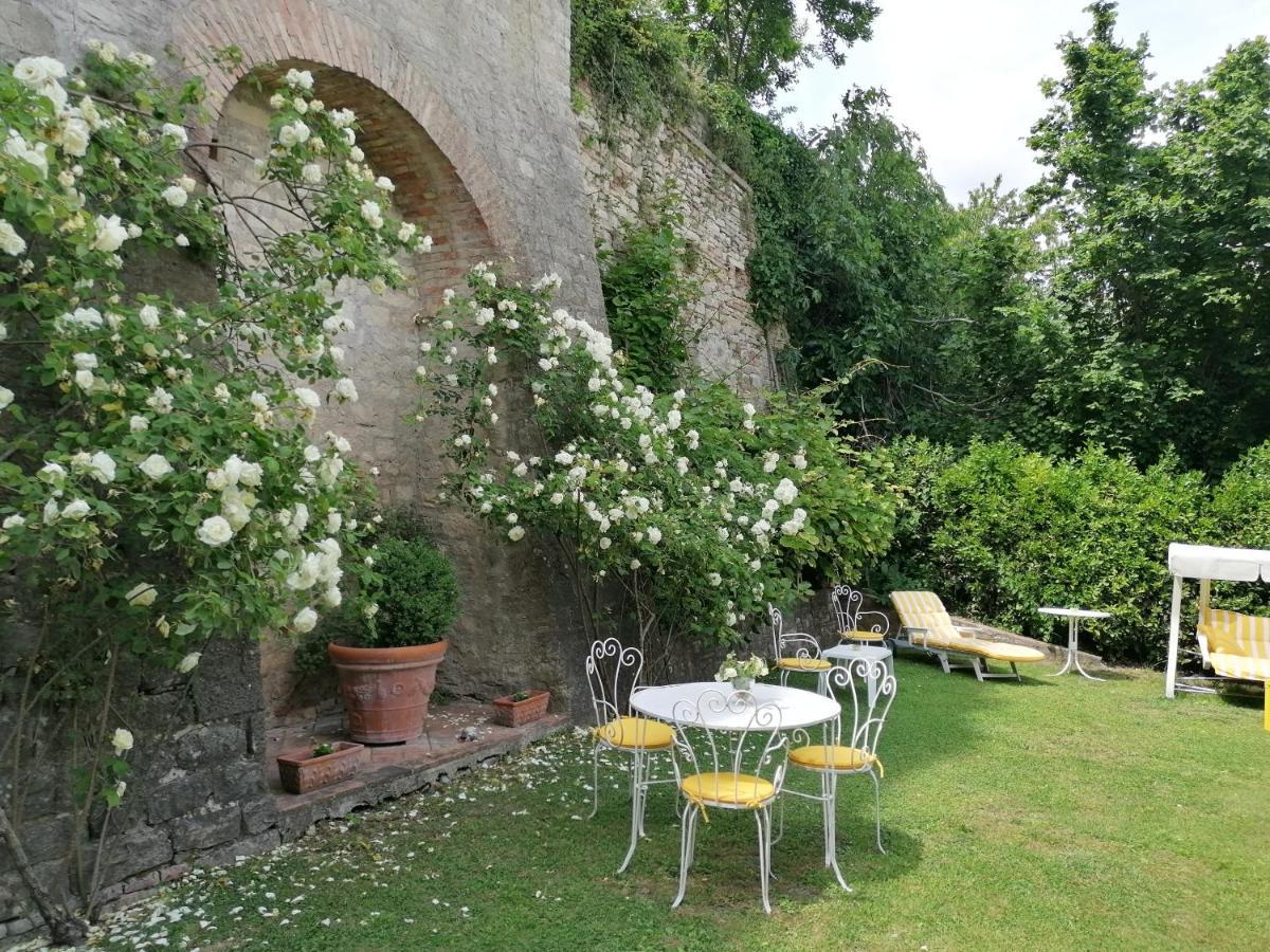 Residenza Le Ortensie Тоди Экстерьер фото